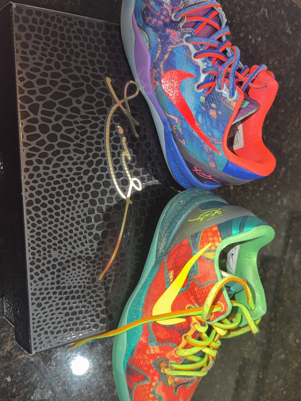 Nike Multicolor Low-Top Basketball Shoes with Red, Blue, Green, Yellow Accents